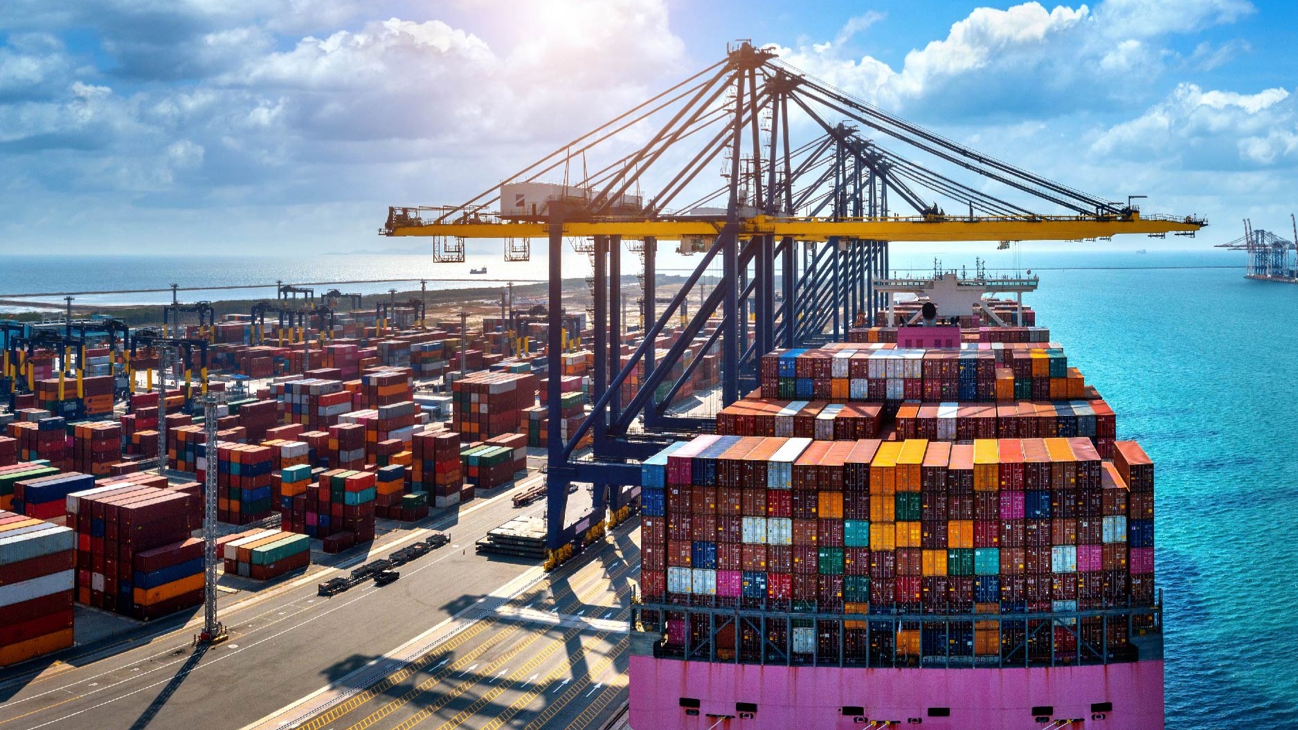 Malaysian Economy Eyes Breakout Performance as Analysts Predict Over 6% Growth