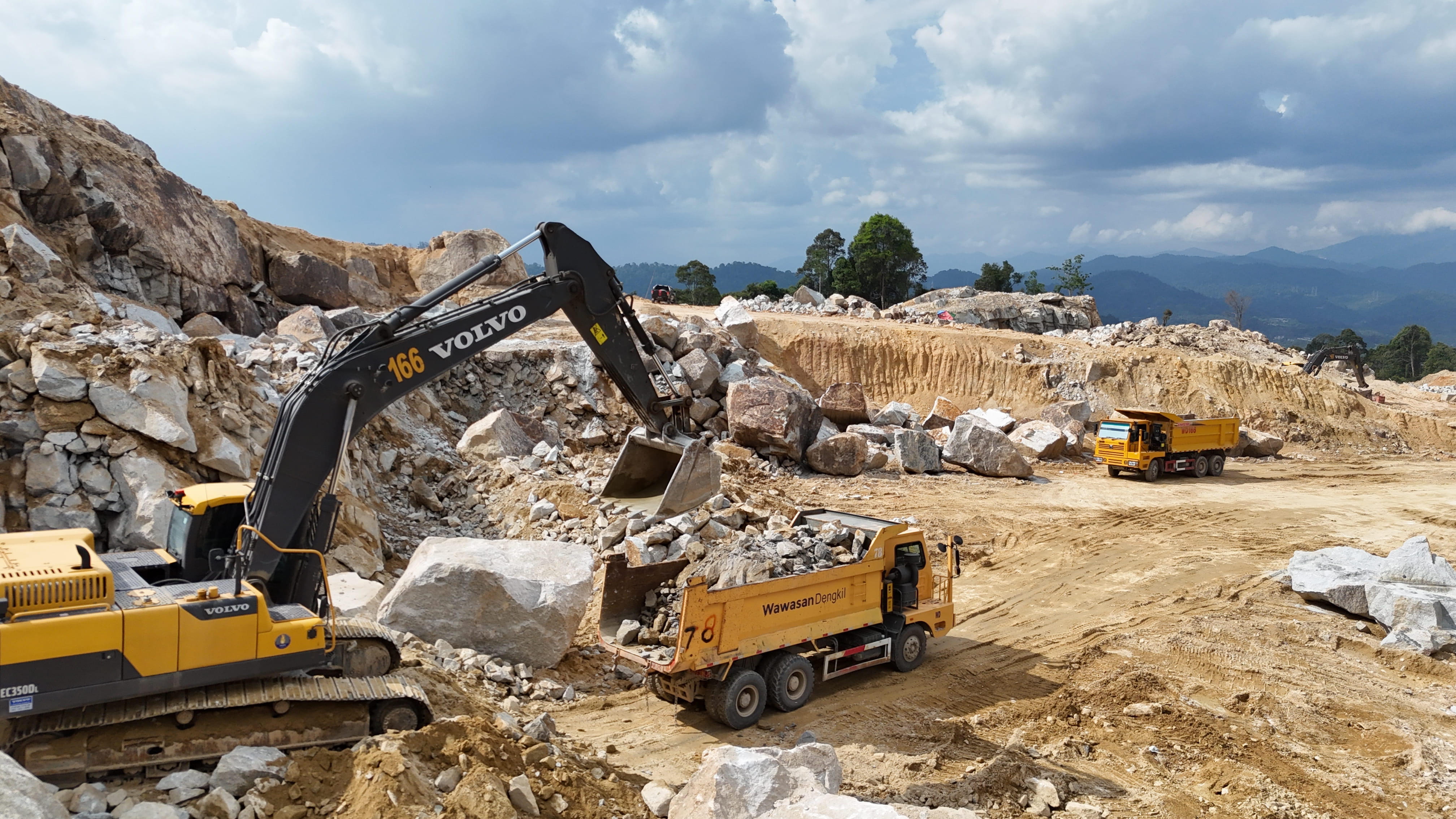 Data Centre Boom: Wawasan Dengkil Bags RM24.8 Million Subcontract from Gamuda Engineering