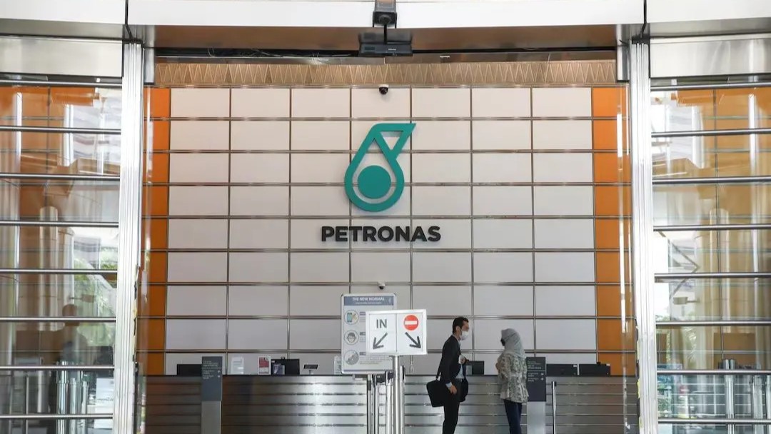 PETRONAS Operations Persist: No Direct Threats Reported Amid Middle East Escalation