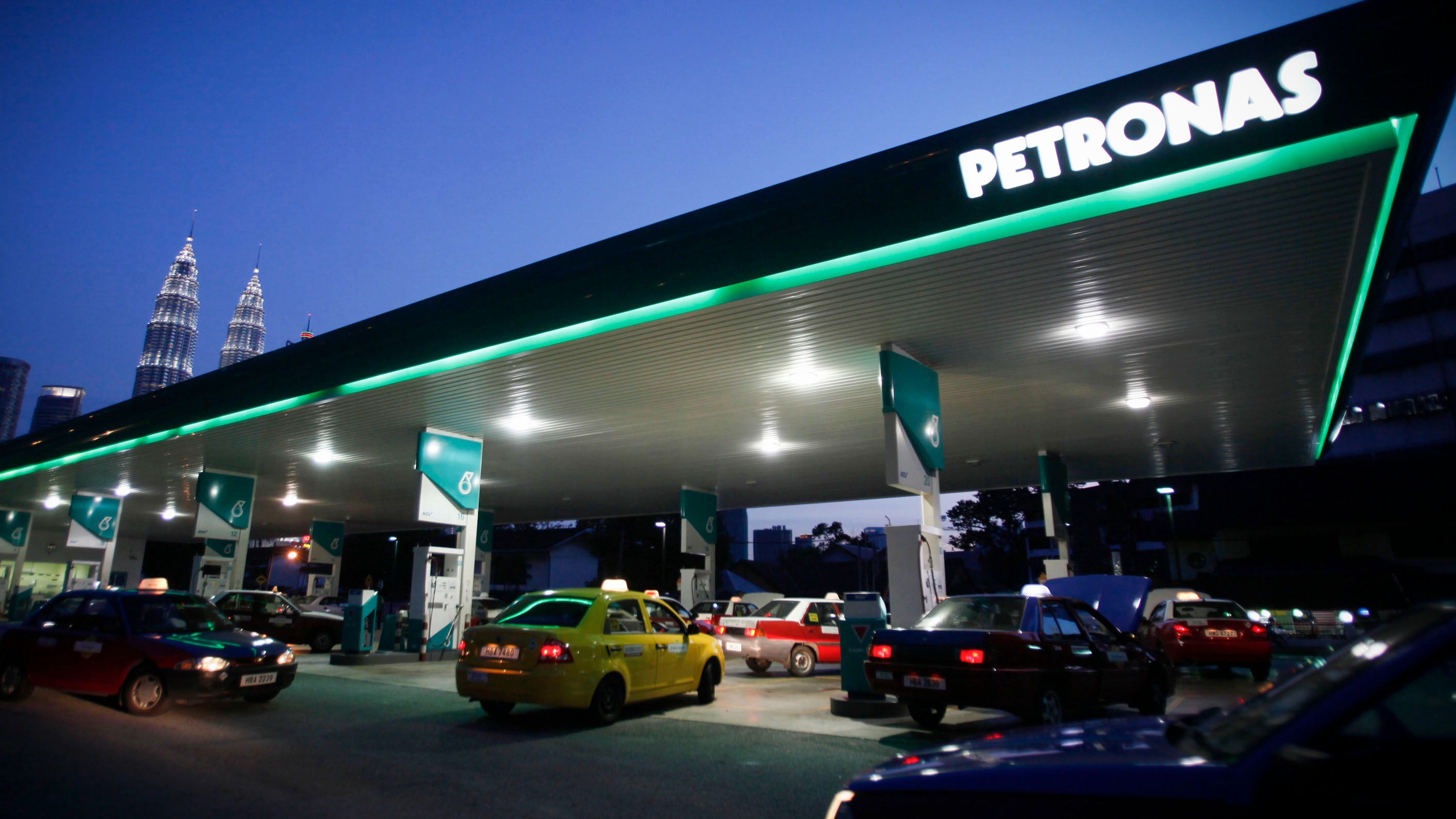 PETRONAS Warns Against Panic Buying Amid Middle East Crisis