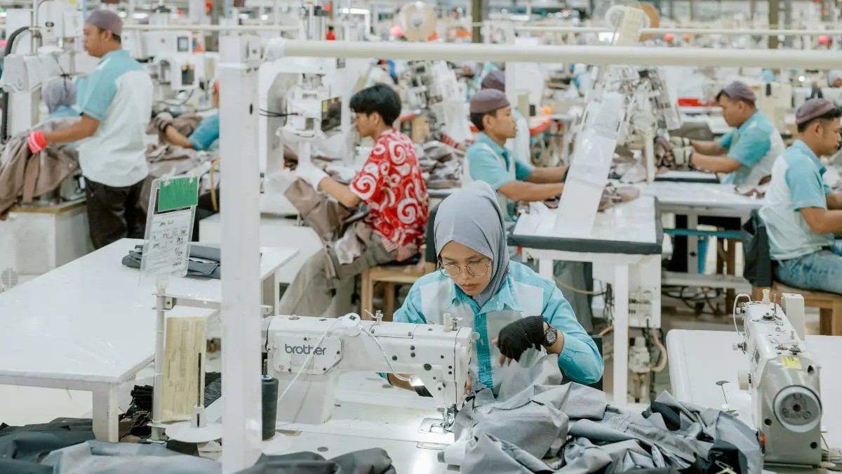Manufacturing Rebound: Malaysia’s PMI Hits 45-Month High Amid Production Surge
