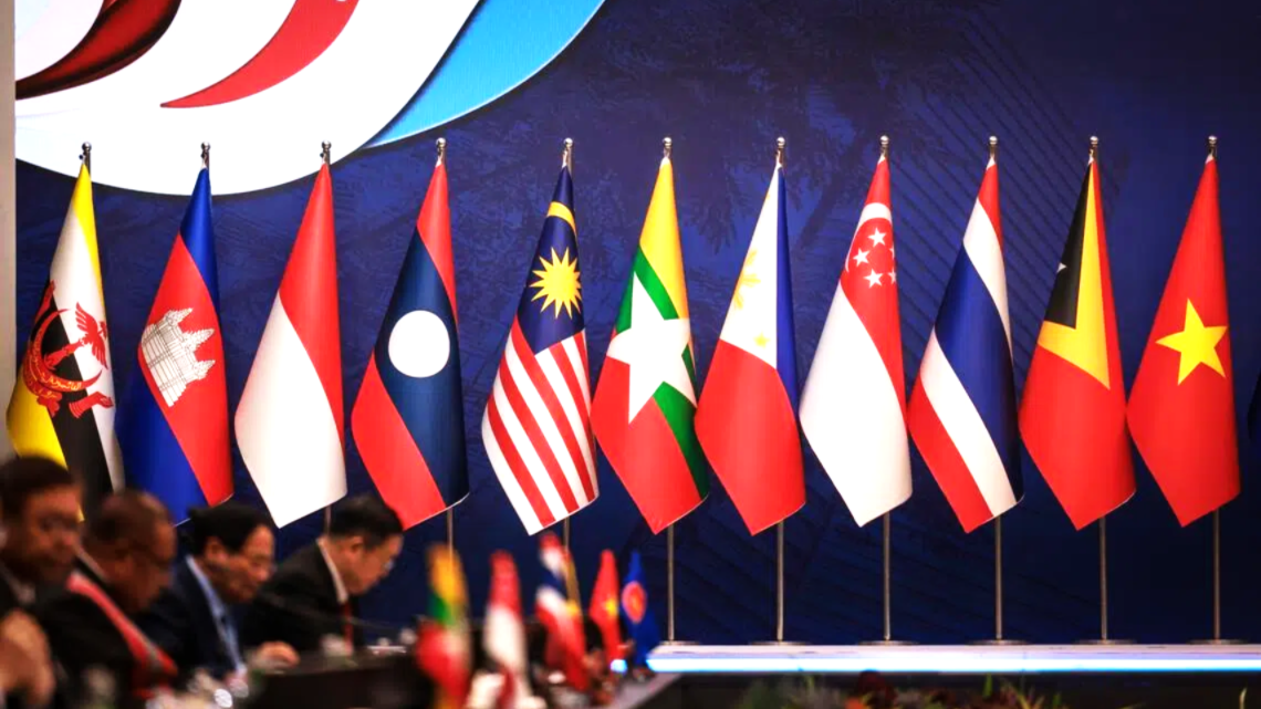 ASEAN Growth Projected to Moderate in 2026 as Energy Pressures Push Inflation Higher