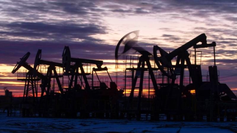 Oil Prices Near US$100 Amid UAE Exit and Ongoing Strait of Hormuz Blockade