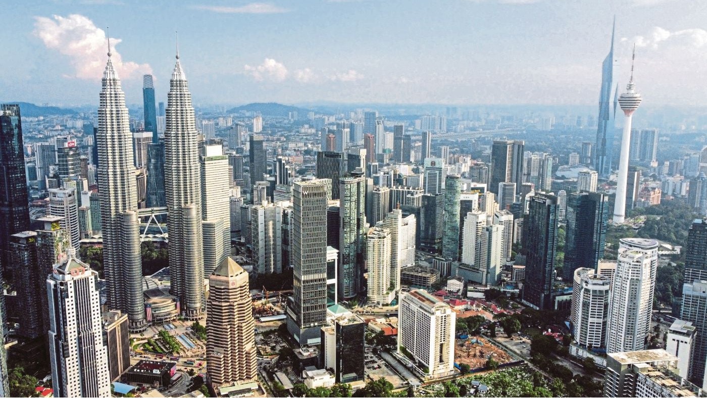 Malaysia’s Services Sector Surges 8.1% in 1Q 2026 as Revenue Hits RM682 Billion