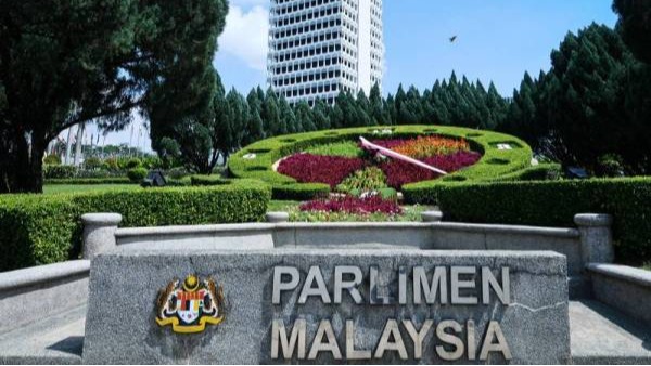 Mental Health Crisis Could Cost Malaysia RM25.3 Billion by 2030, Parliament Warned