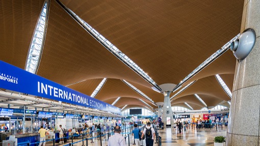 Passengers Heading to or Transiting Middle East Urged to Check Flight Schedules Amid Safety Concerns
