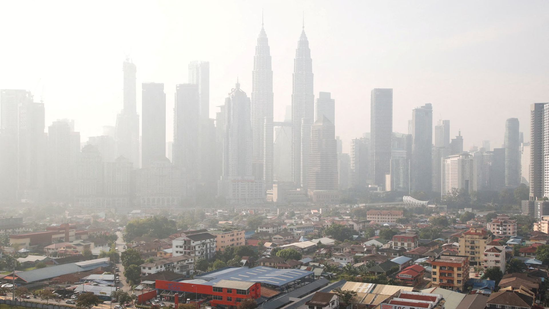 MetMalaysia Warns of Potential 'Super El Niño' Impacting Regional Rainfall by Year-End