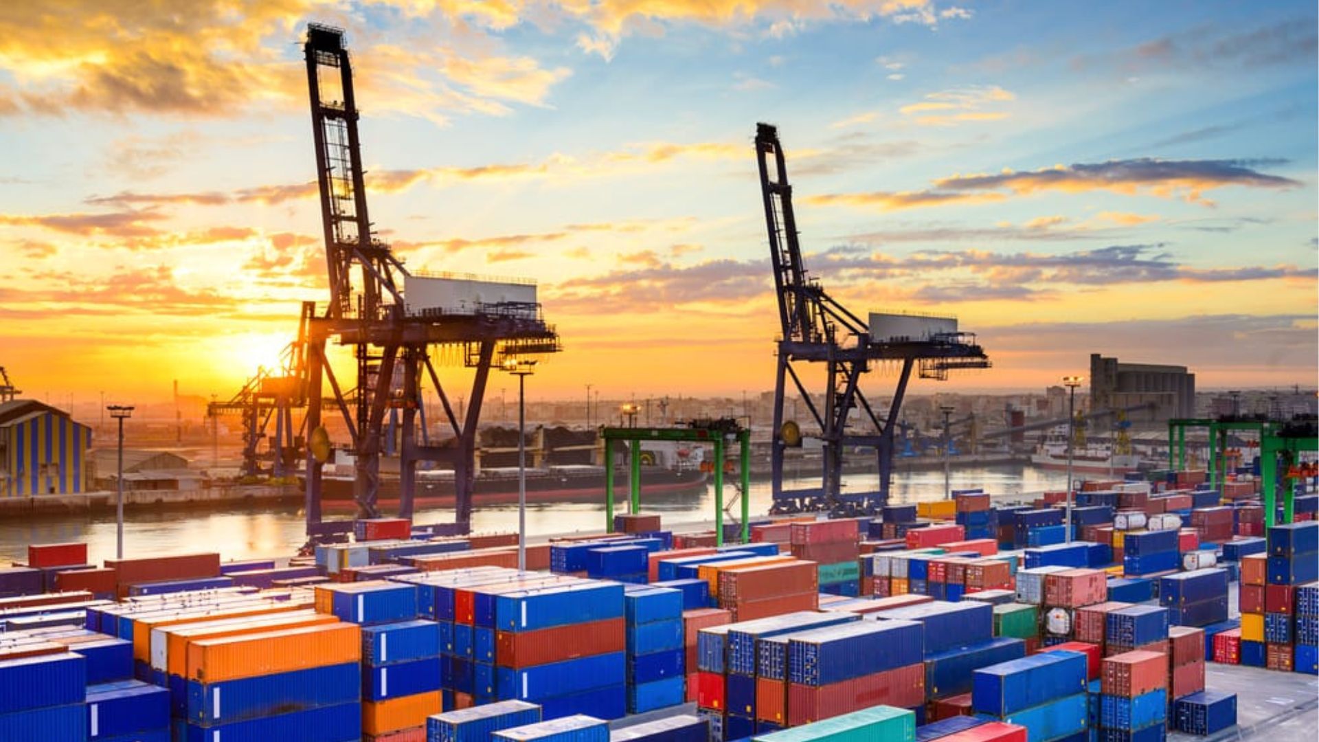 E&E Shipments and Commodity Strength Power Malaysia’s Record July Trade Performance