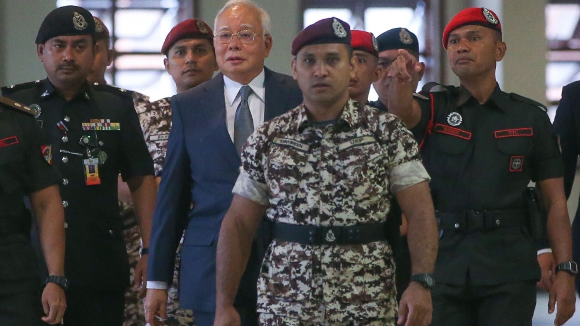 Calls for DAP Cabinet Resignation Ahead of Najib Pardons Board Decision
