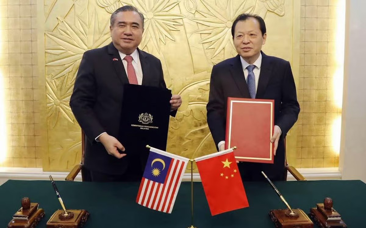 Malaysia, China Deepen Strategic Transport Ties