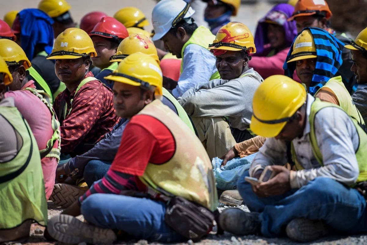 Malaysia, Nepal Extend Pact on Migrant Worker Protection