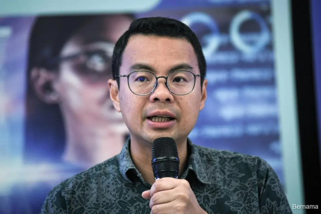 Lee quits Petaling Jaya seat after PKR suspension