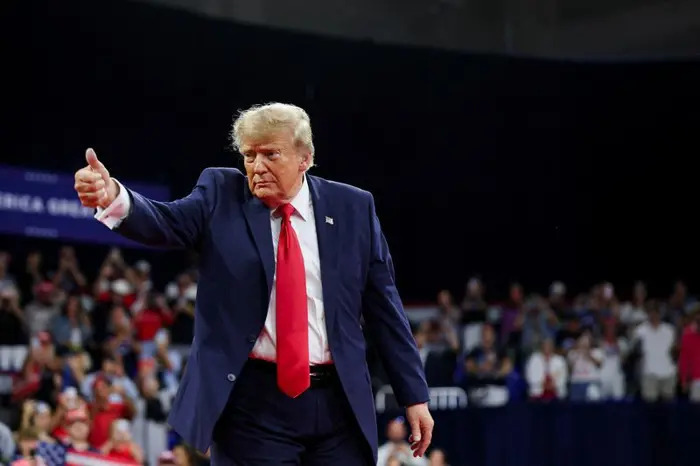 Trump approval rebounds to 32% ahead of midterms